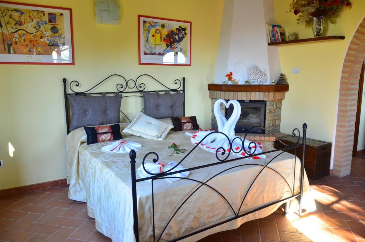 Agriturismo L'Impero Санта-Луче Экстерьер фото