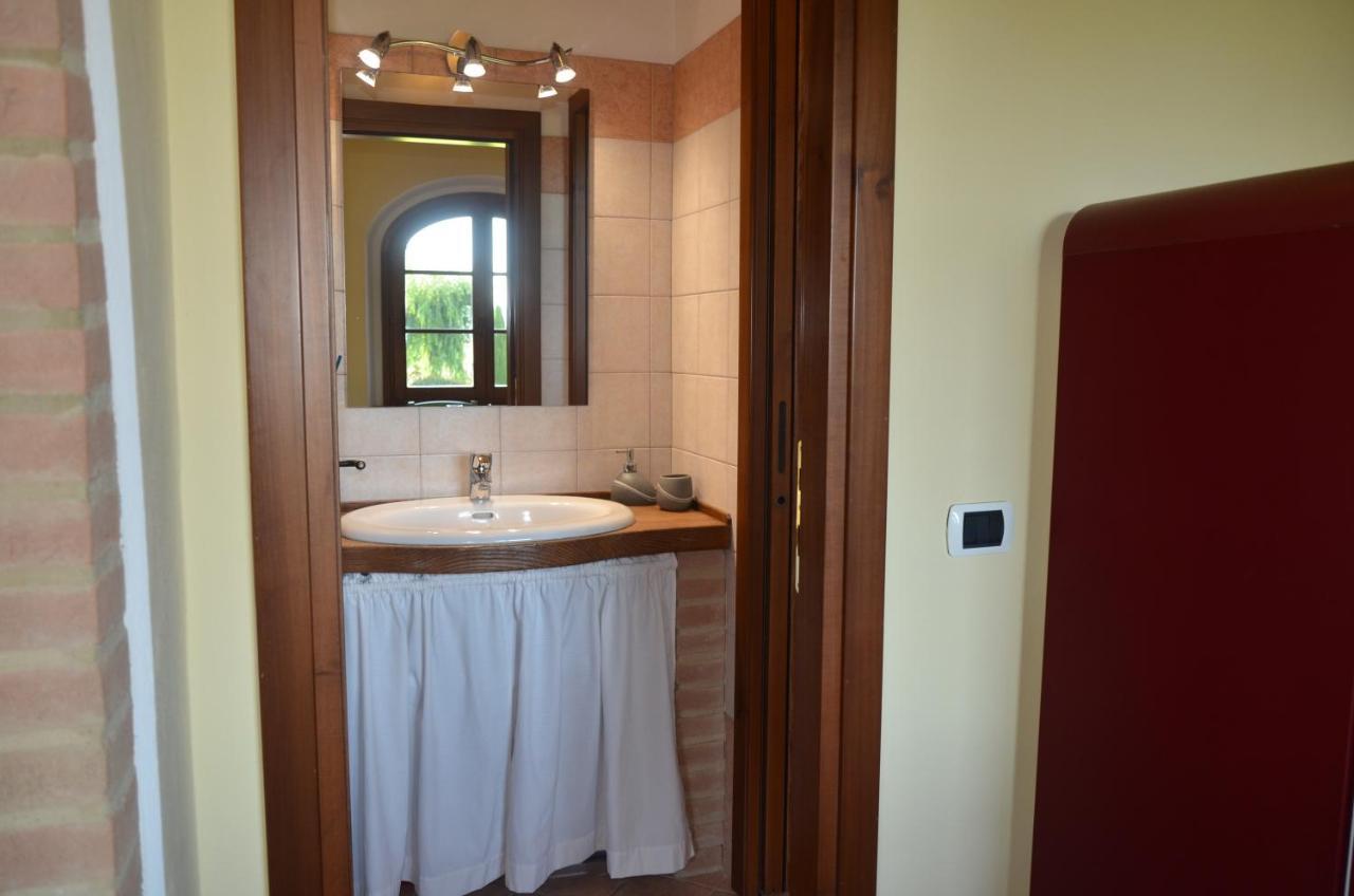 Agriturismo L'Impero Санта-Луче Экстерьер фото